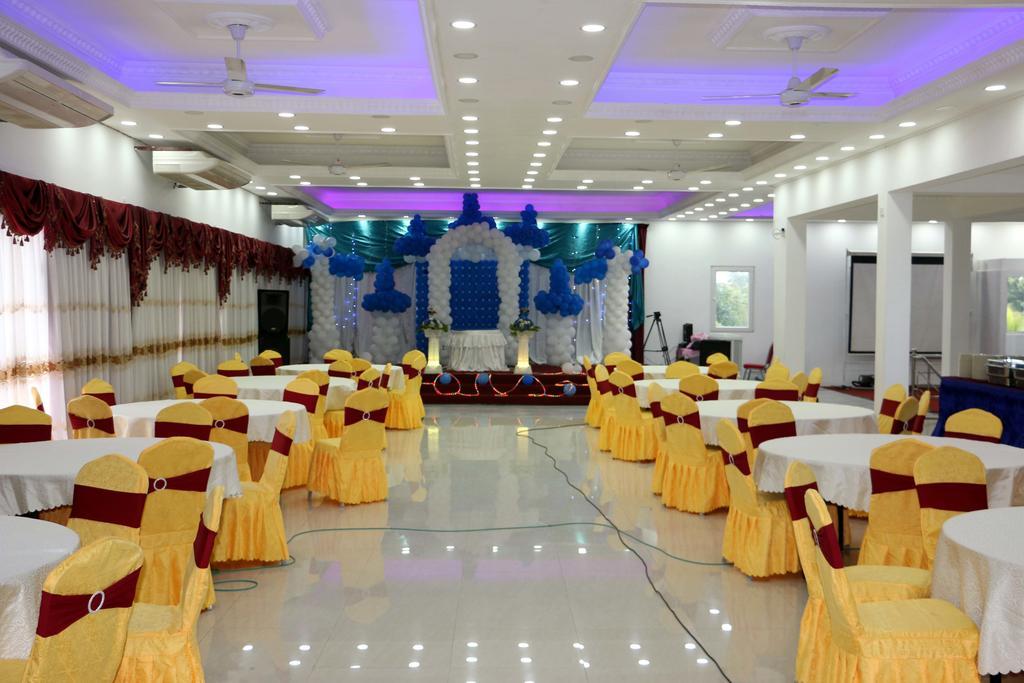 Us Hotel Dżafna Zewnętrze zdjęcie